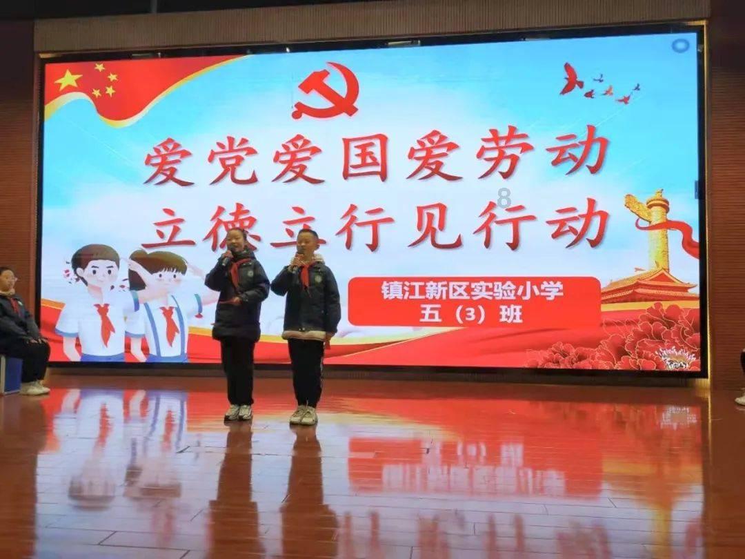 夏季纽扣裙